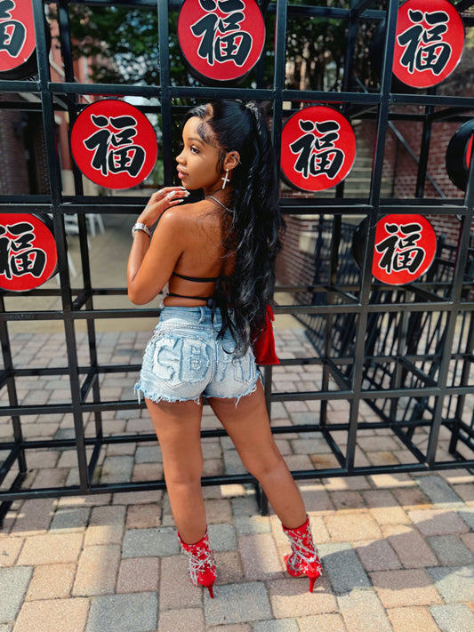 “CBFW” shorts